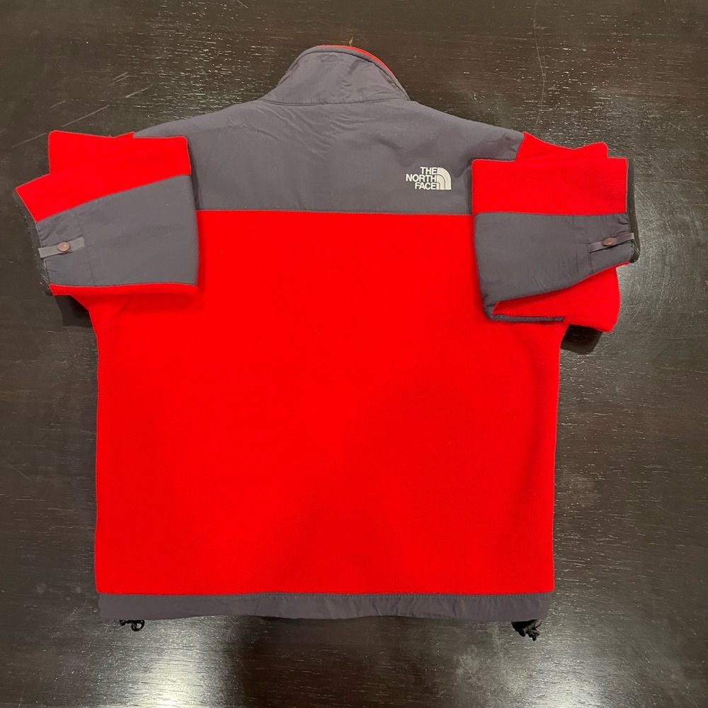 The North Face Boys Denali Fleece Red/ Gray Jacket. Medium Youth/Junior - Picture 2 of 6